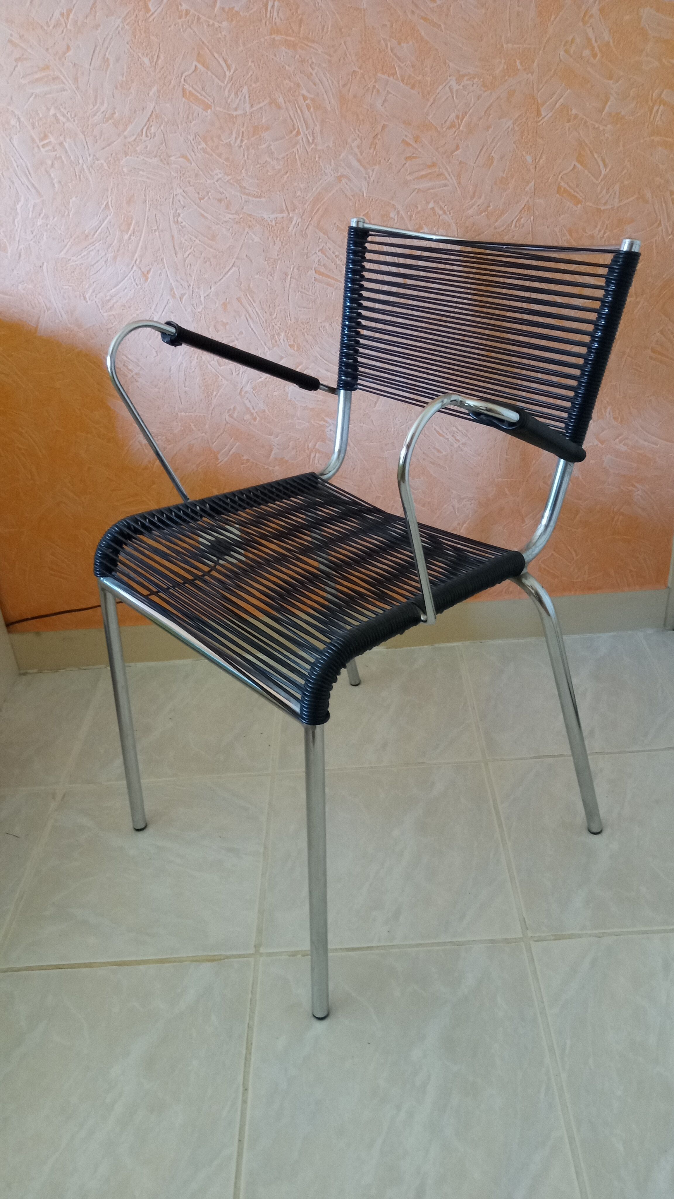 Fauteuil scoubidou