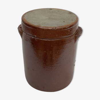 Old enamelled stoneware pot with lid