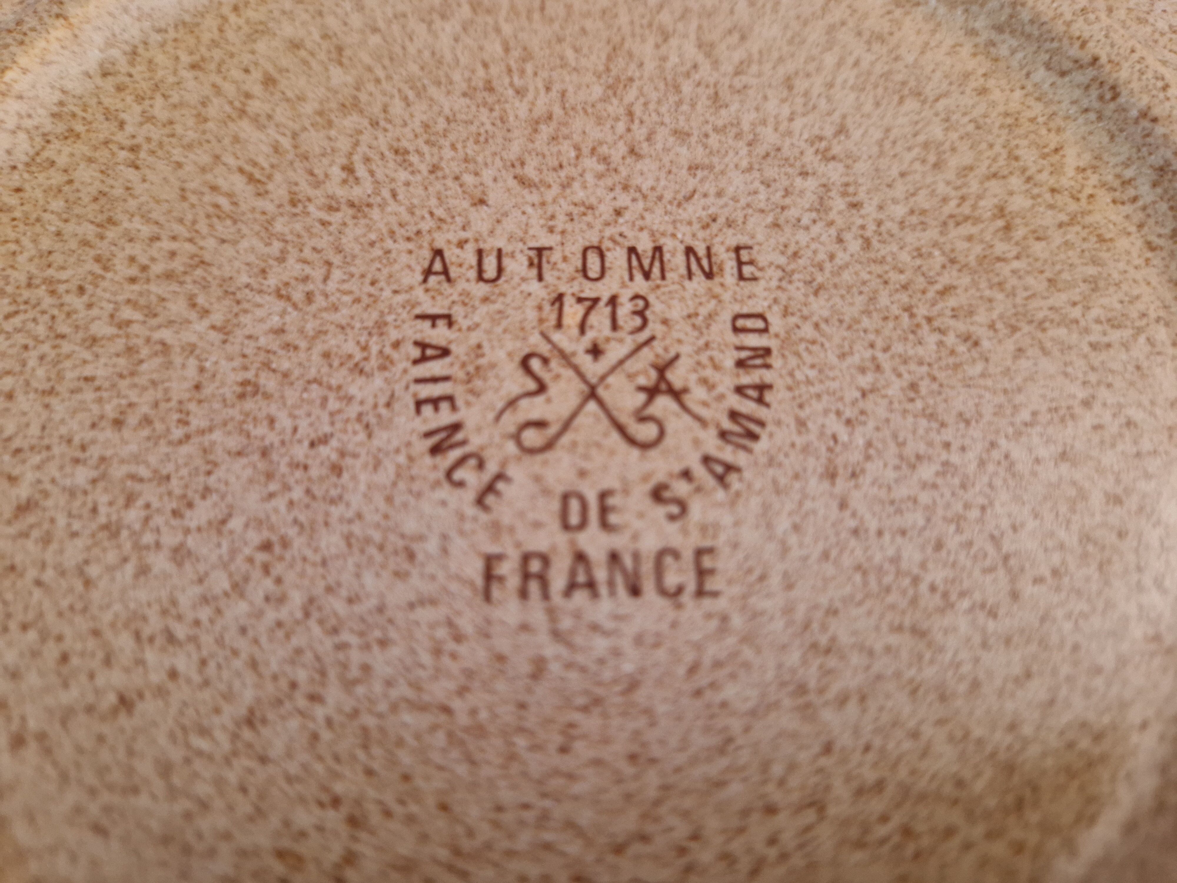 Service assiettes modèle Automne Saint Amand