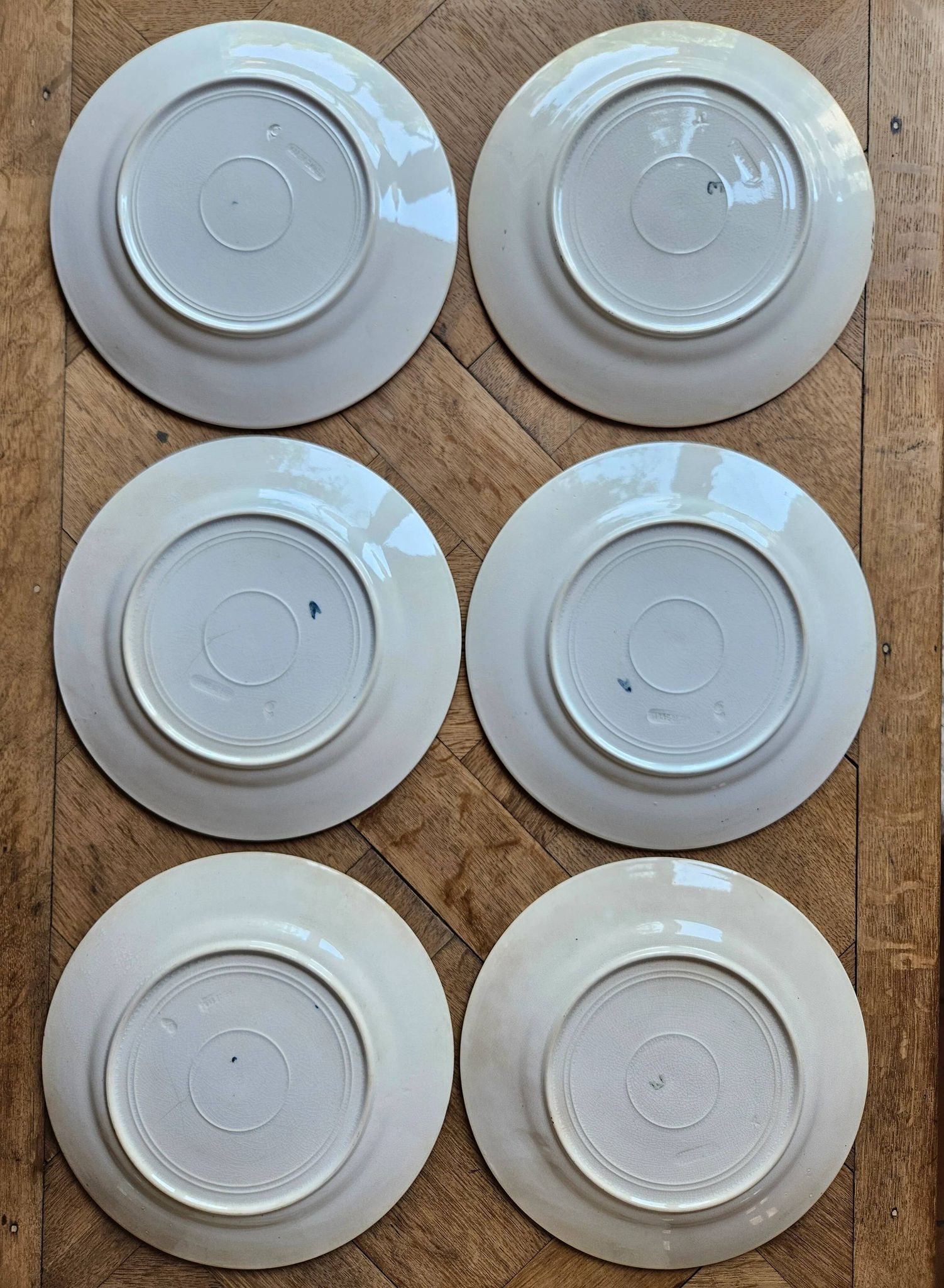 Flat plates, ironstone, poppies