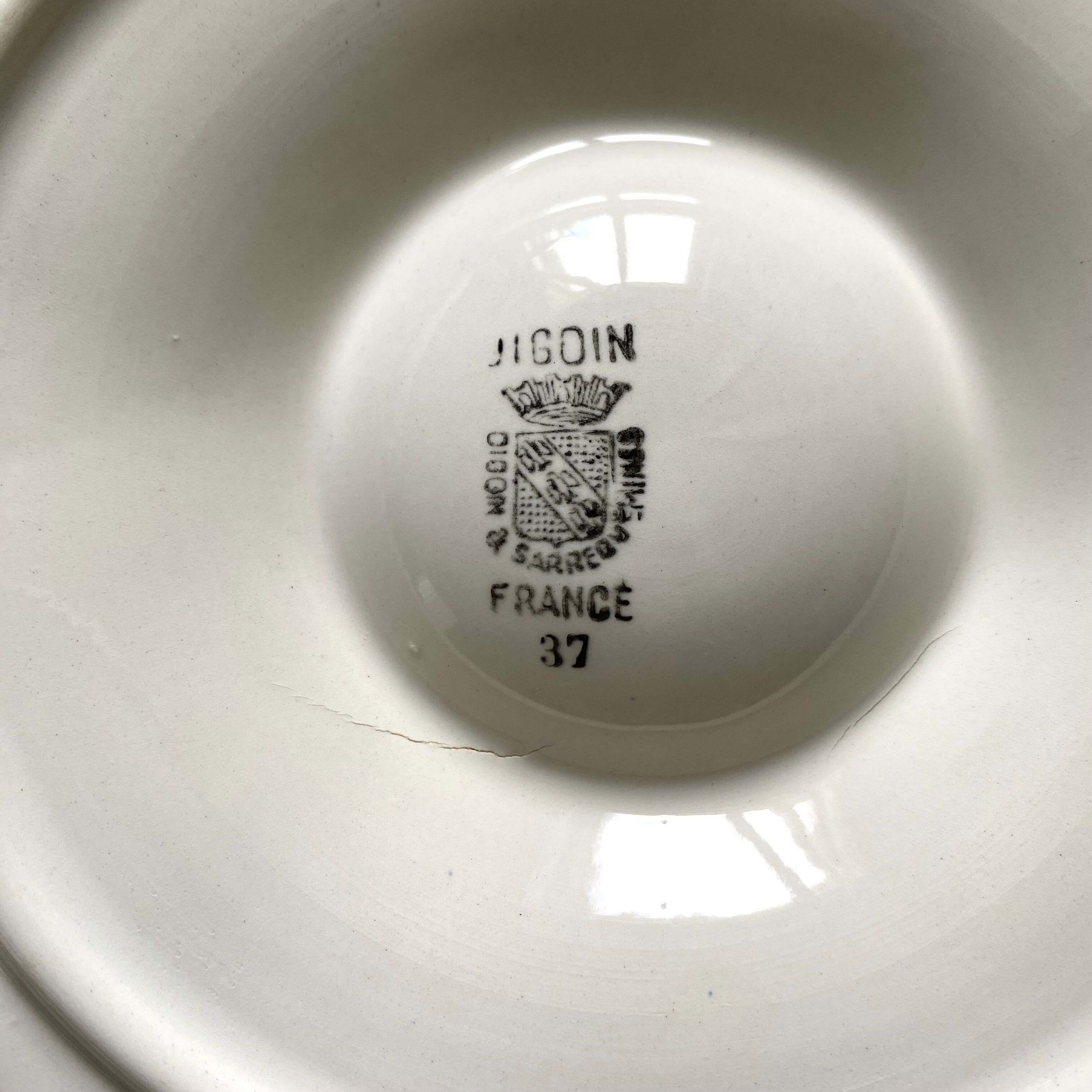 Digoin oyster plates from the 60s