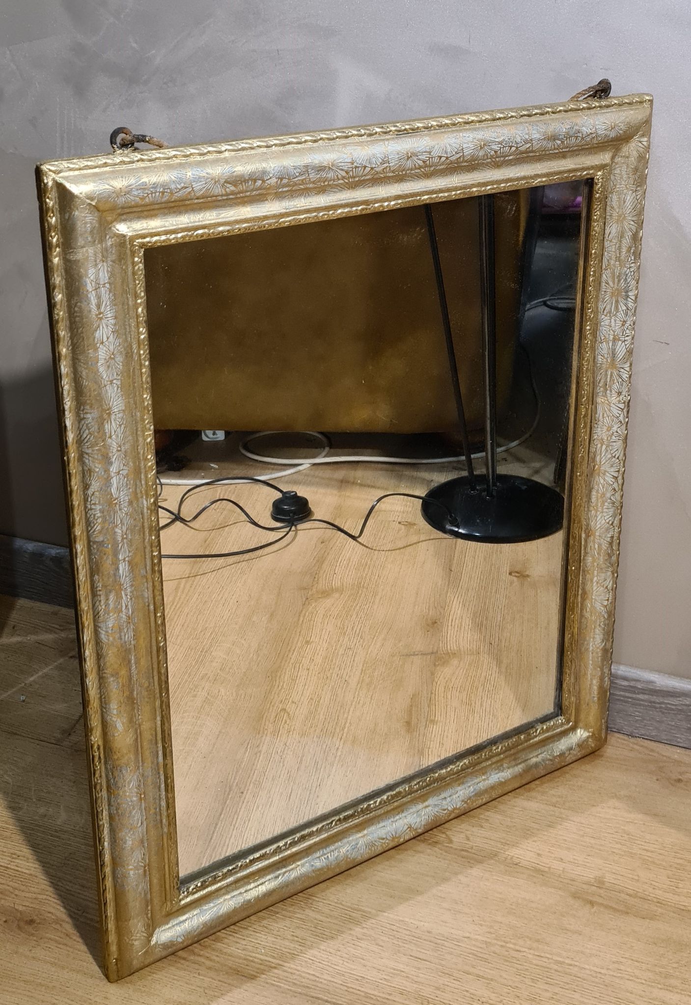 Mirror 1900 original wood 70x58 mercury glass
