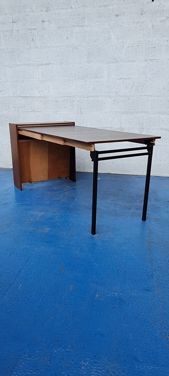 Vintage retractable folding table