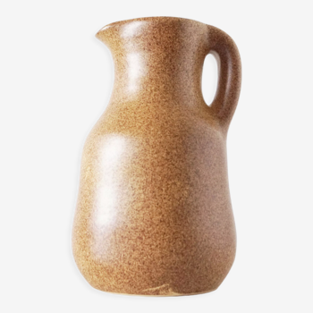 Pitcher or carafe in old sandstone