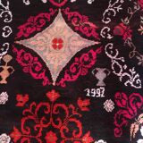 Hand-woven wool carpet
