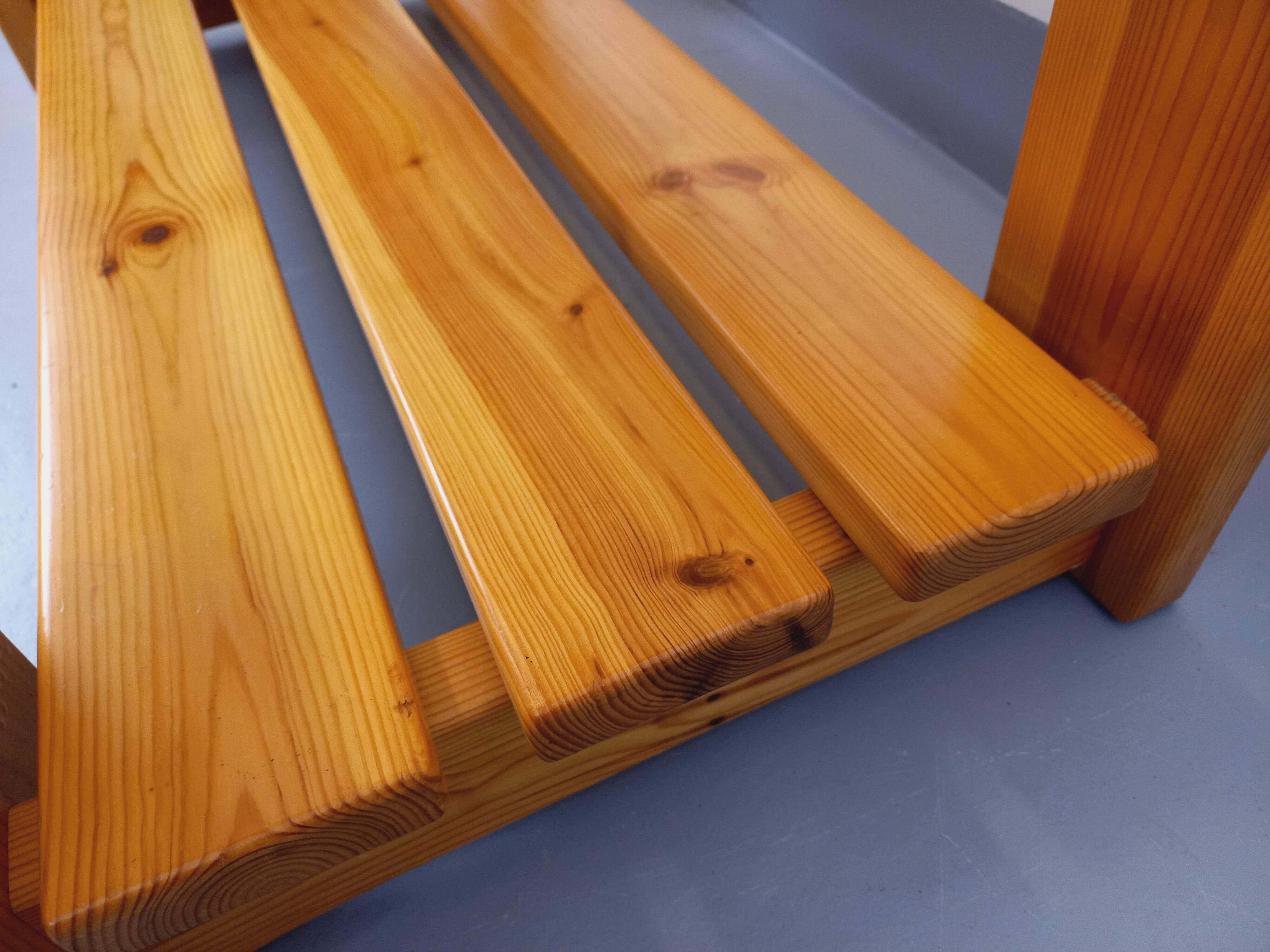 Table basse vintage en pin et verre fumé des années 70 80