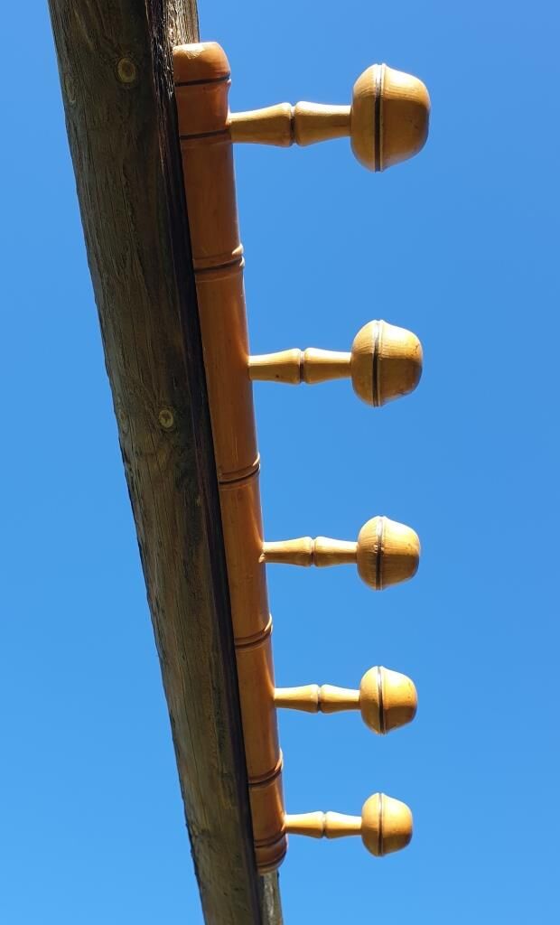Wall coat rack with 5 hooks 1900