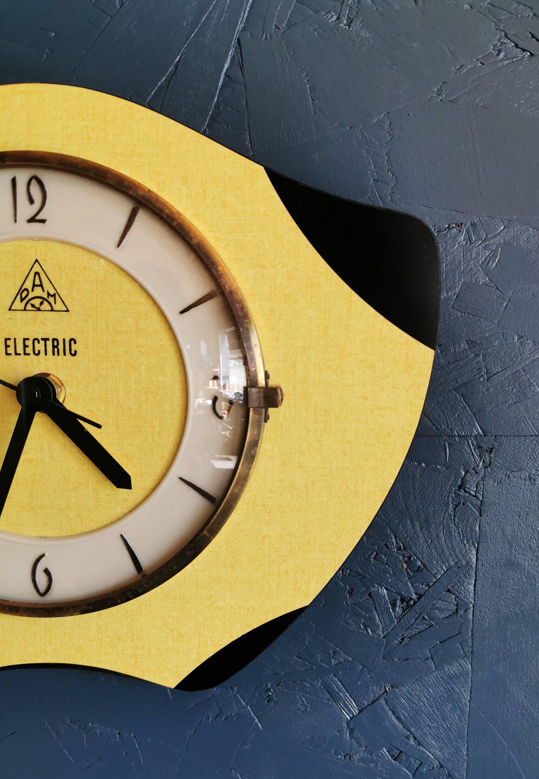 Vintage formica clock silent wall clock 60s "DAM electric yellow black"