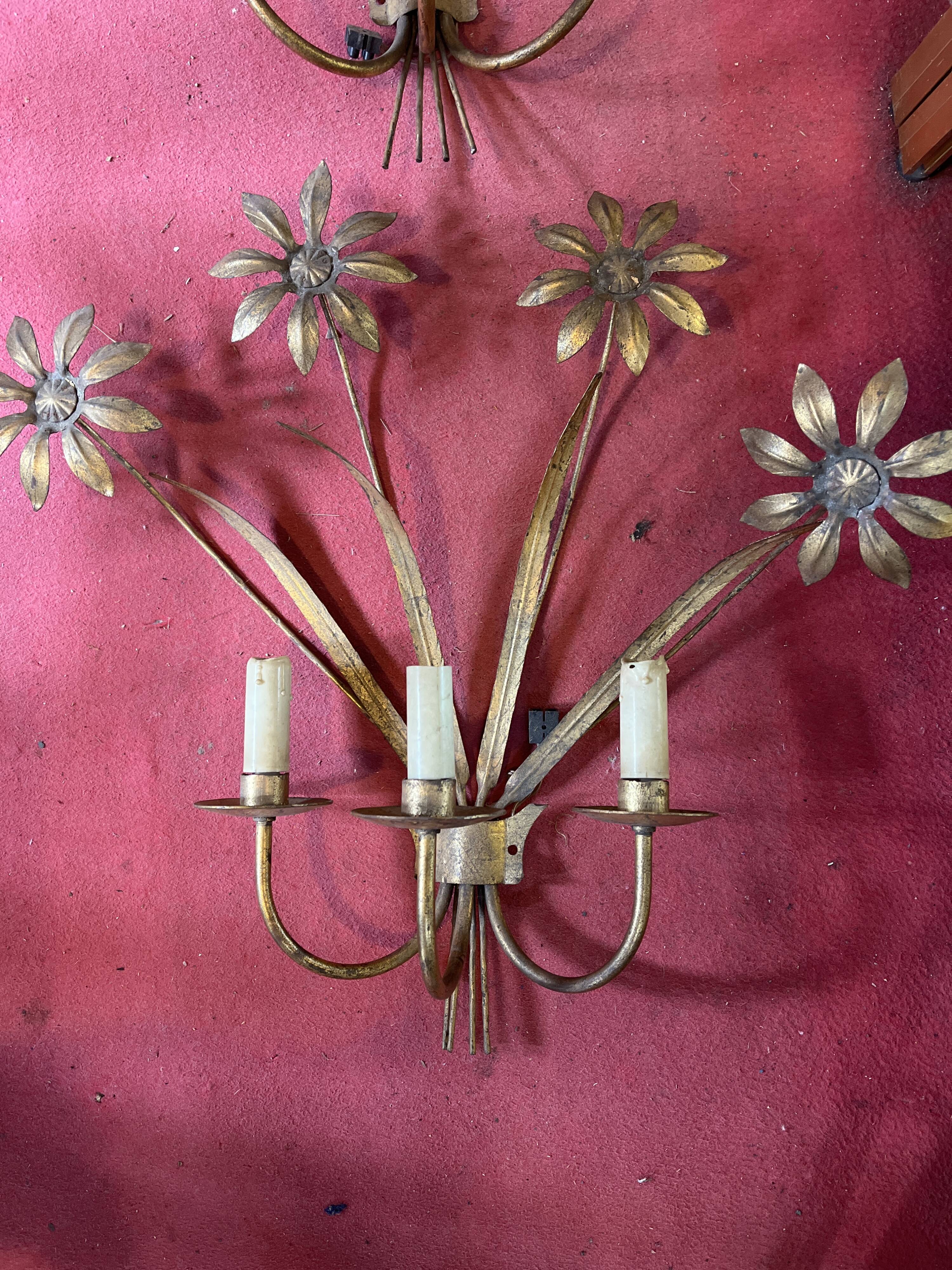 Pair of wall lamps 1970 gilded metal 3 lights