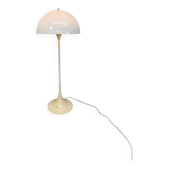 Lampadaire Panthella par Verner Panton pour Louis Poulsen, 1971