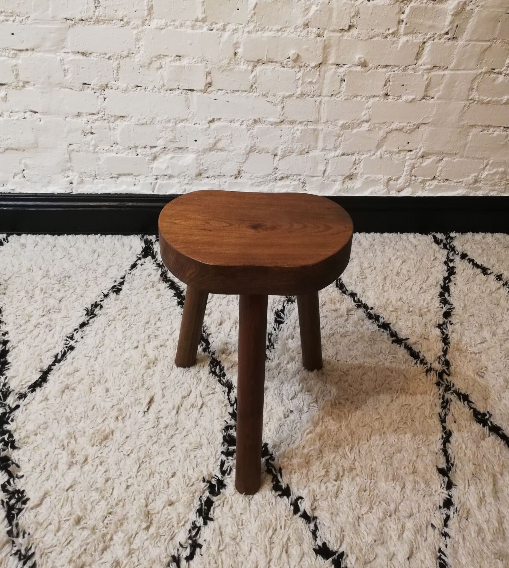 Tripod wood stool