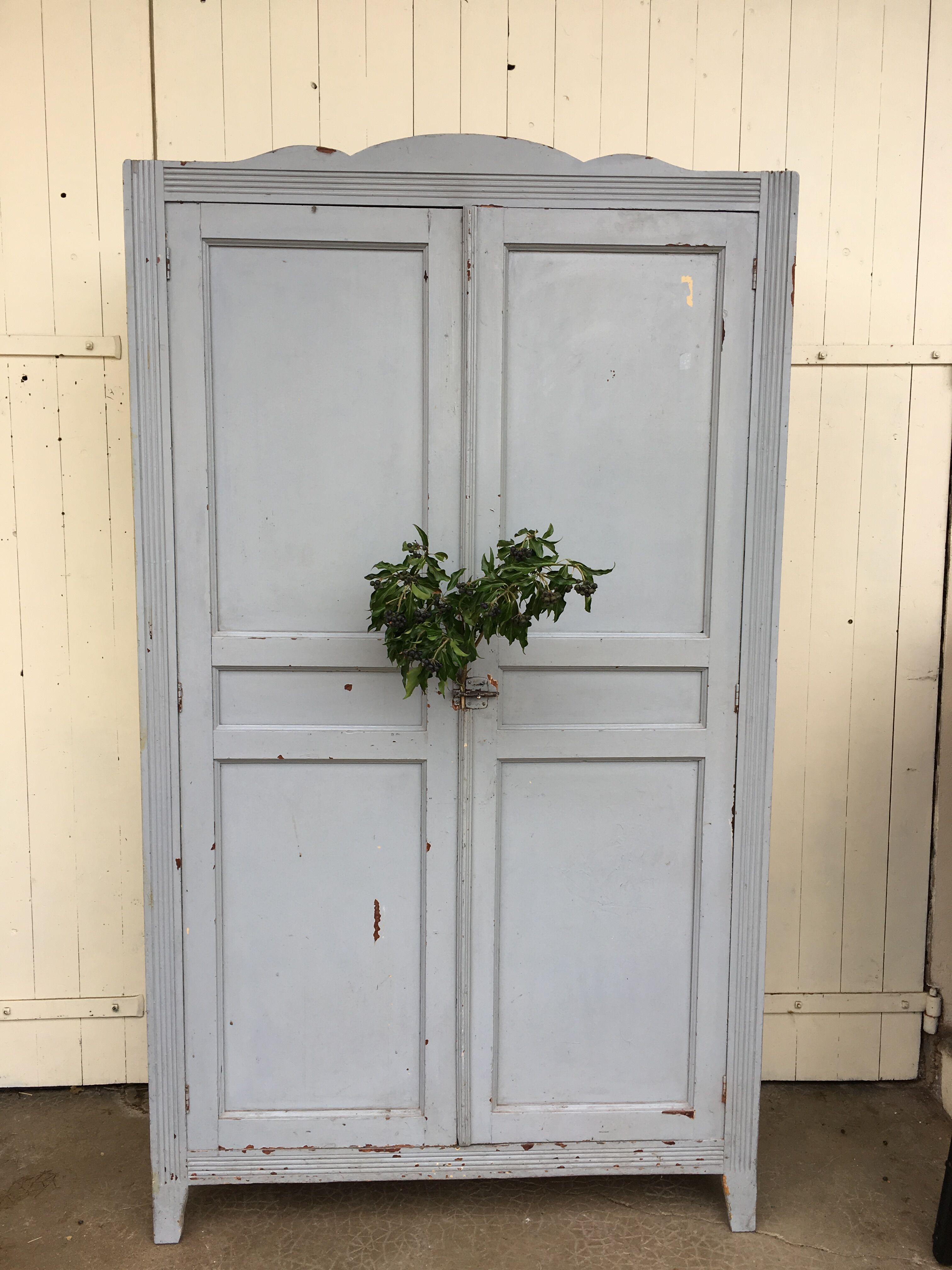 Parisien wardrobe