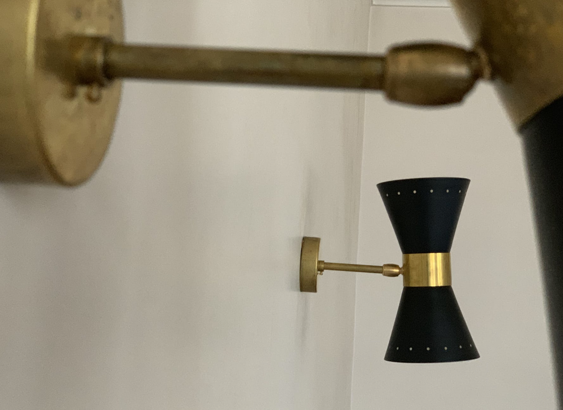 Pair of black Italian diabolo appliques