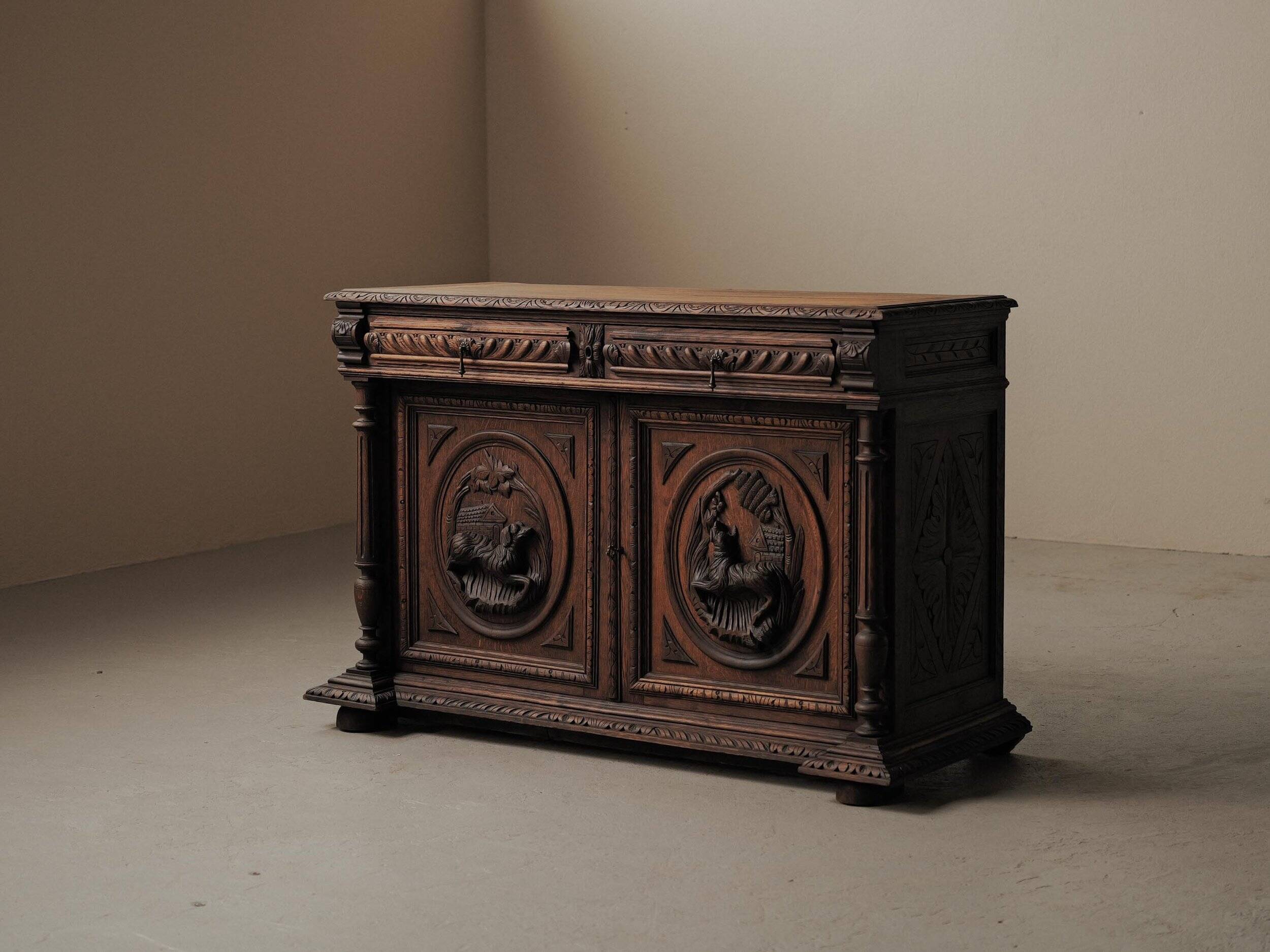 Buffet sculpté de style néo-Renaissance, XIXᵉ siècle