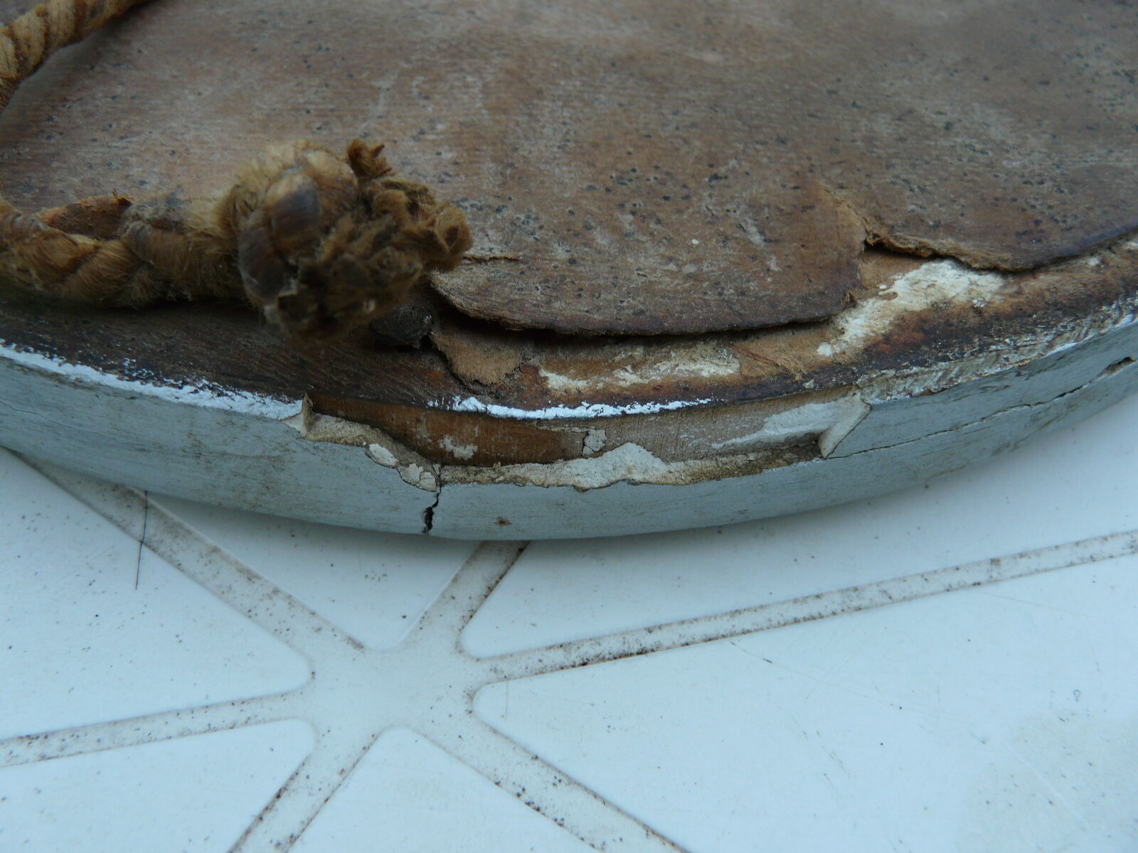 40s oval mirror in wood and stucco 59x39cm