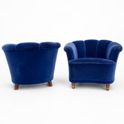 Swedish modern lounge chairs, clam shaped, 1940s Scandinavian design