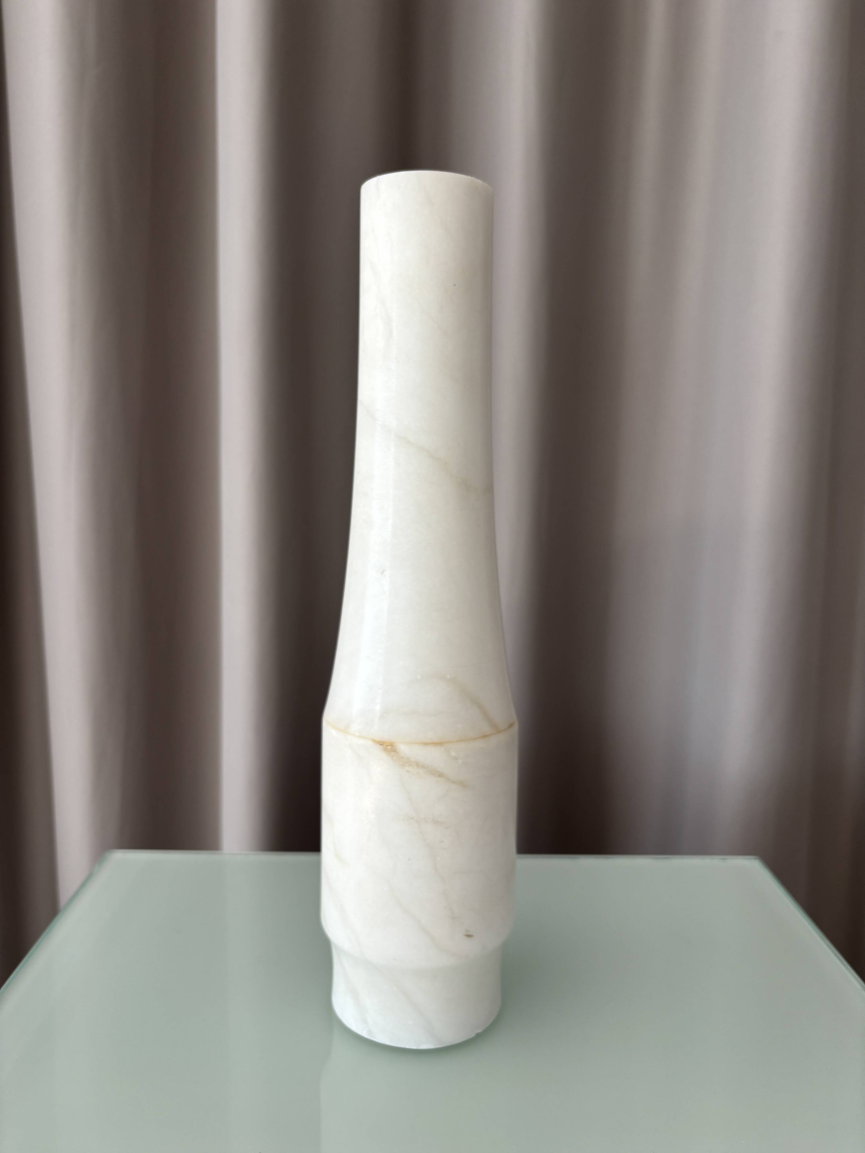 Vintage Spanish Alabaster Sculptural Vase – San Leo – Minimalist – 1970s