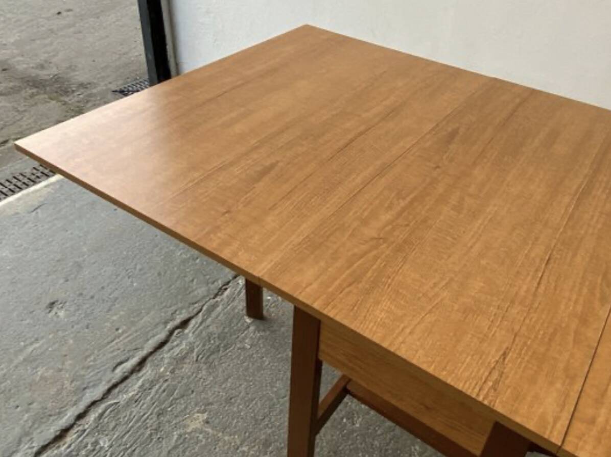 1960s Mid-Century vintage extendable drop leaf Formica dining table