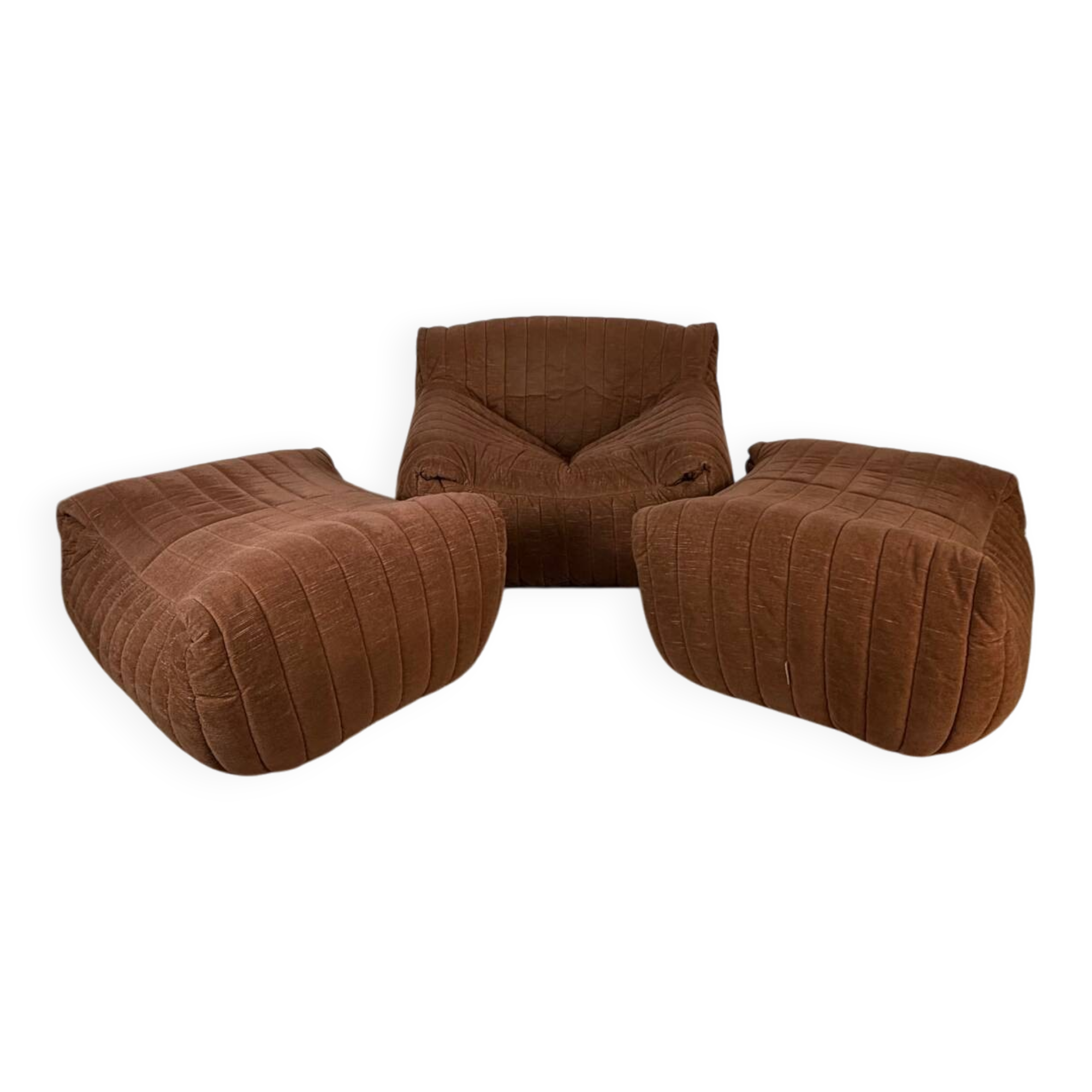 Armchair and two poufs – Annie Hiéronimus for Cinna – Corduroy velvet