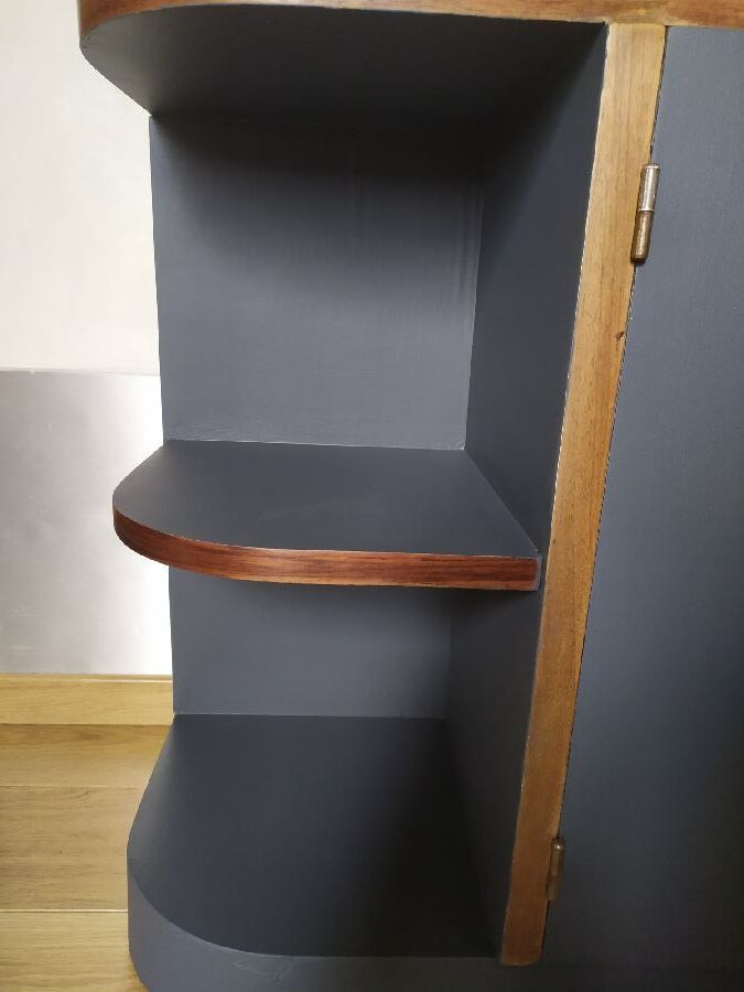 Art Deco style furniture