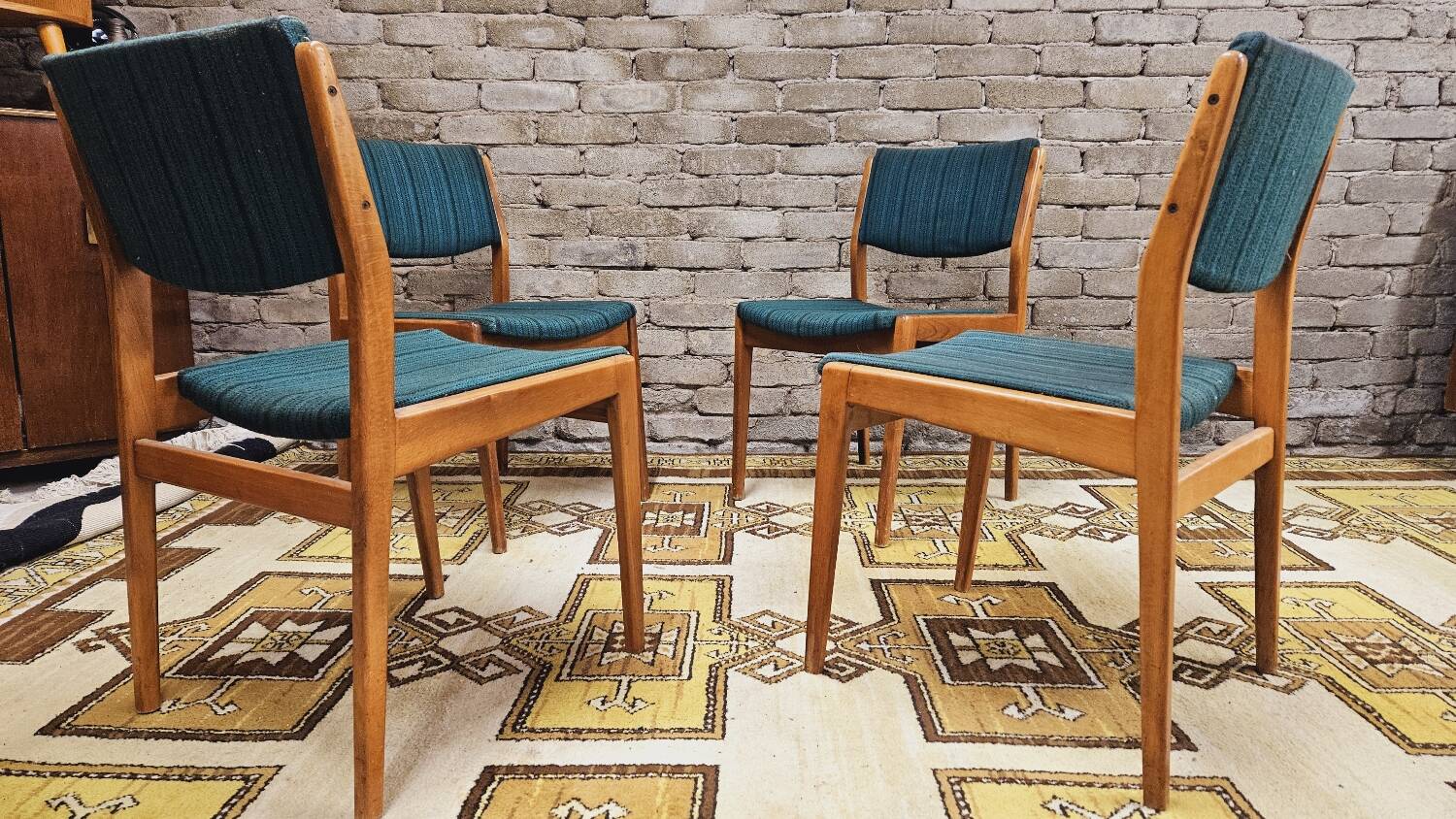 Set of 4 Scandinavian chairs 1960