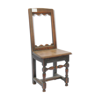 Chair escabelle