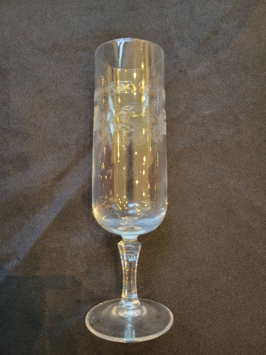 6 engraved crystal champagne flutes (floral) 1920