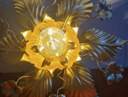 Golden brass flower wall lamp