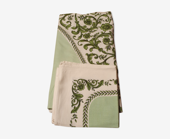 Lot nappe et serviettes