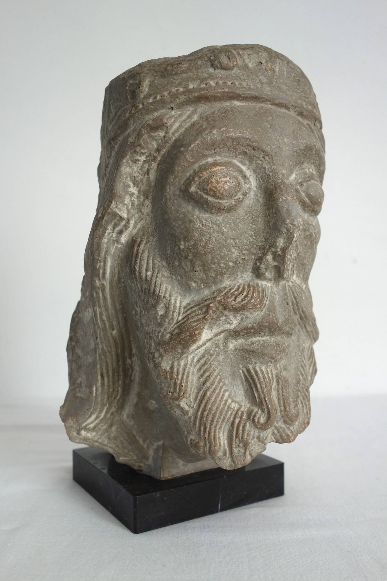 Tête Assyrienne Musée du Louvre Vers 1950
