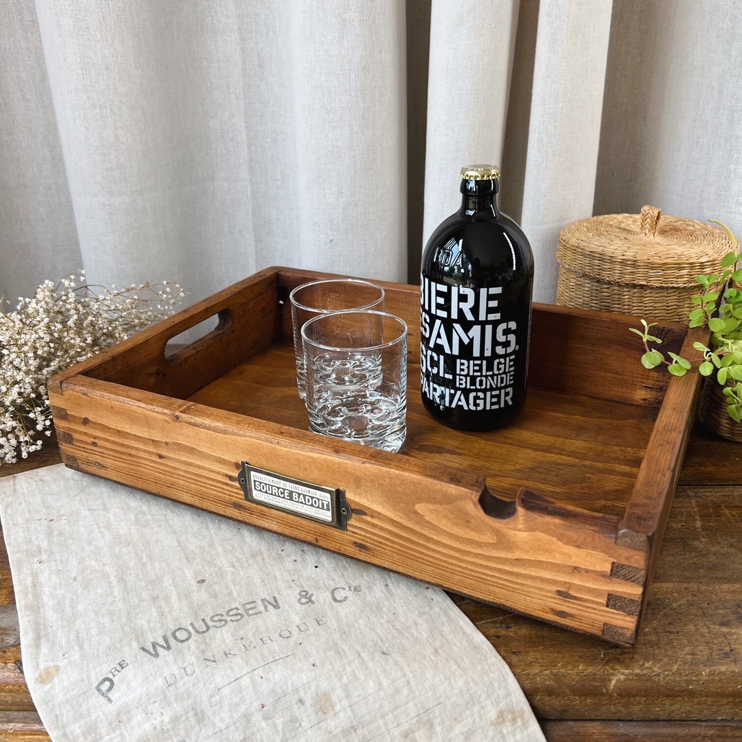 Top in raw wood "Badoit"