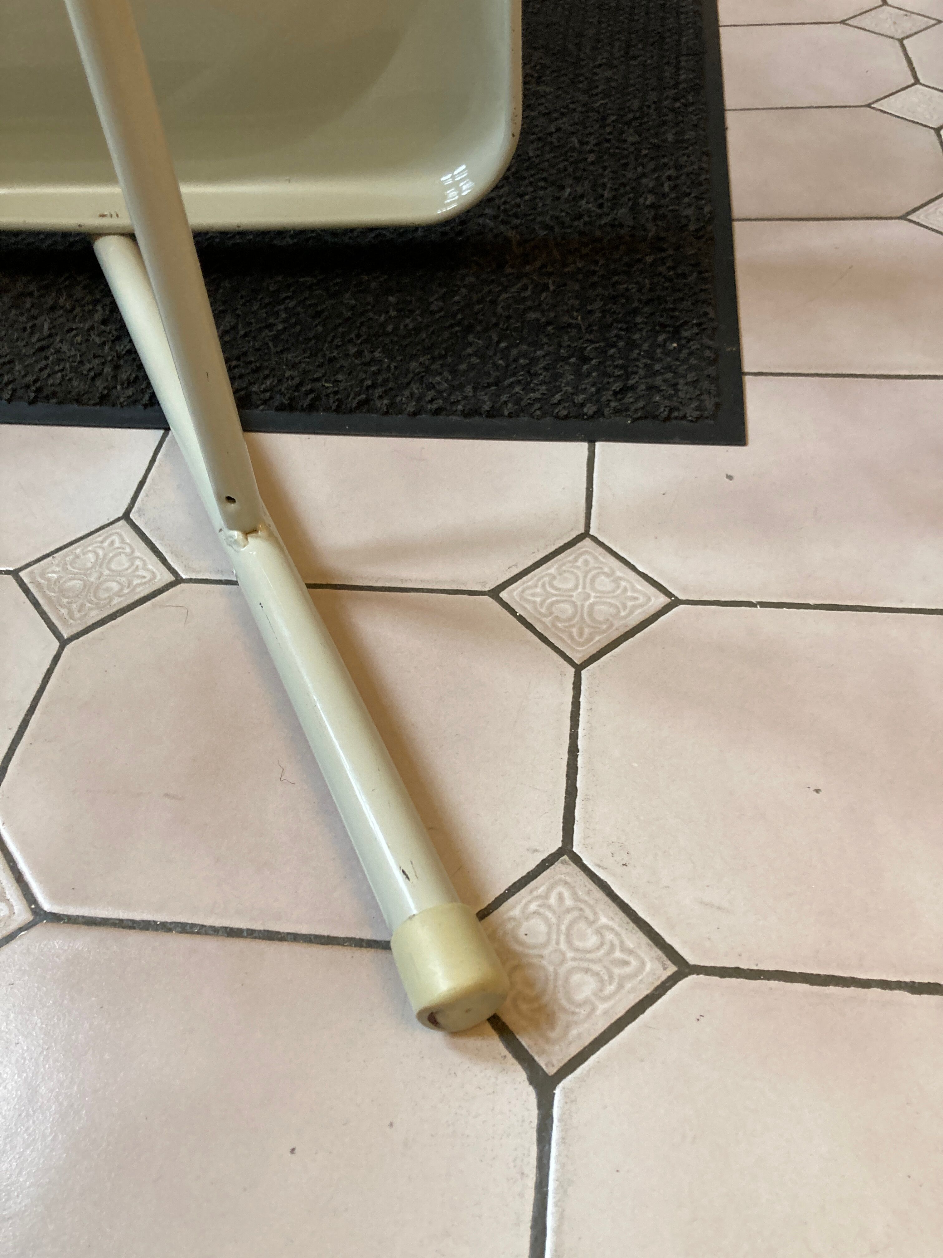 Duo of folding chairs in steel 1980s