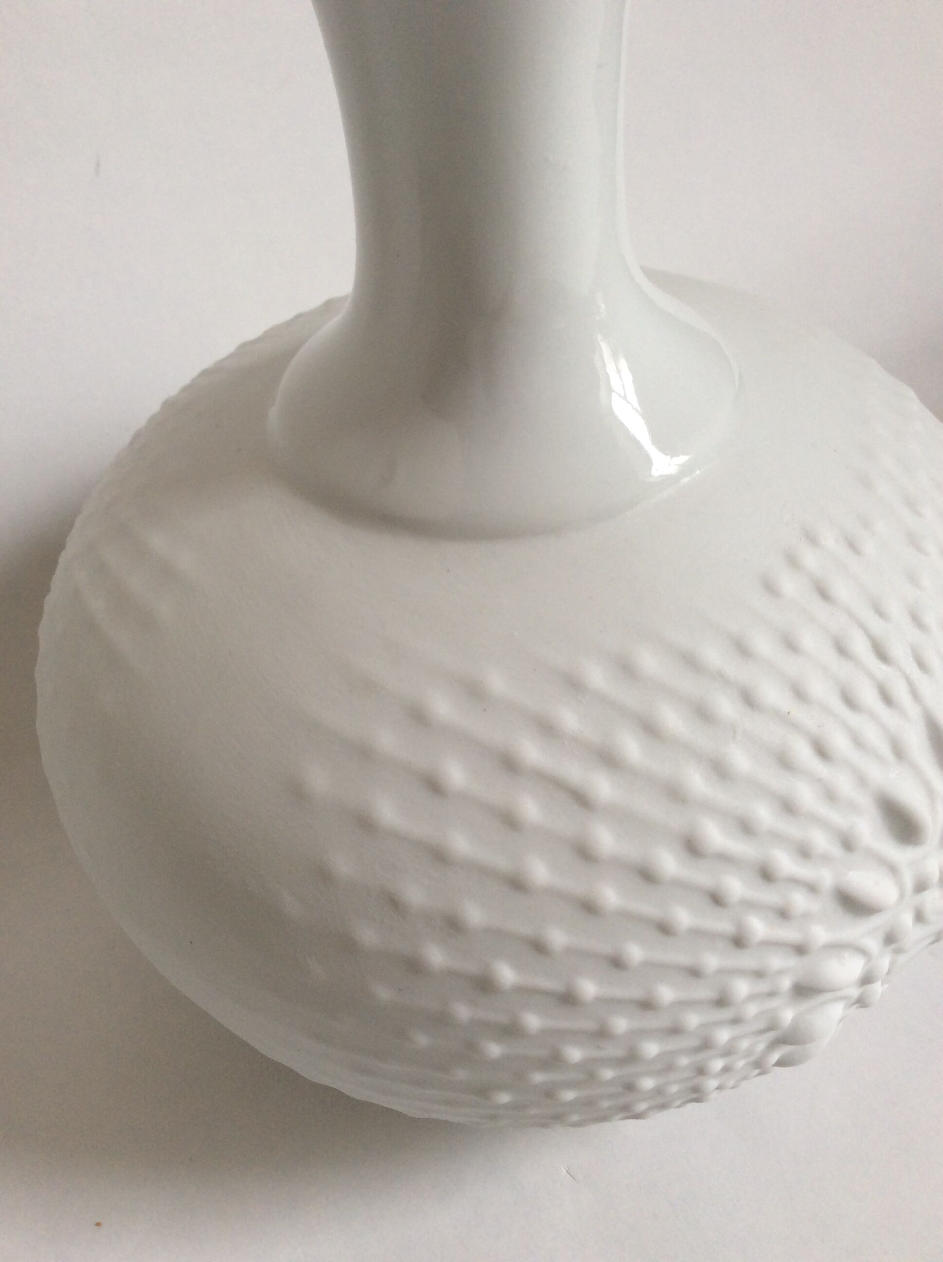 Porcelain lamp