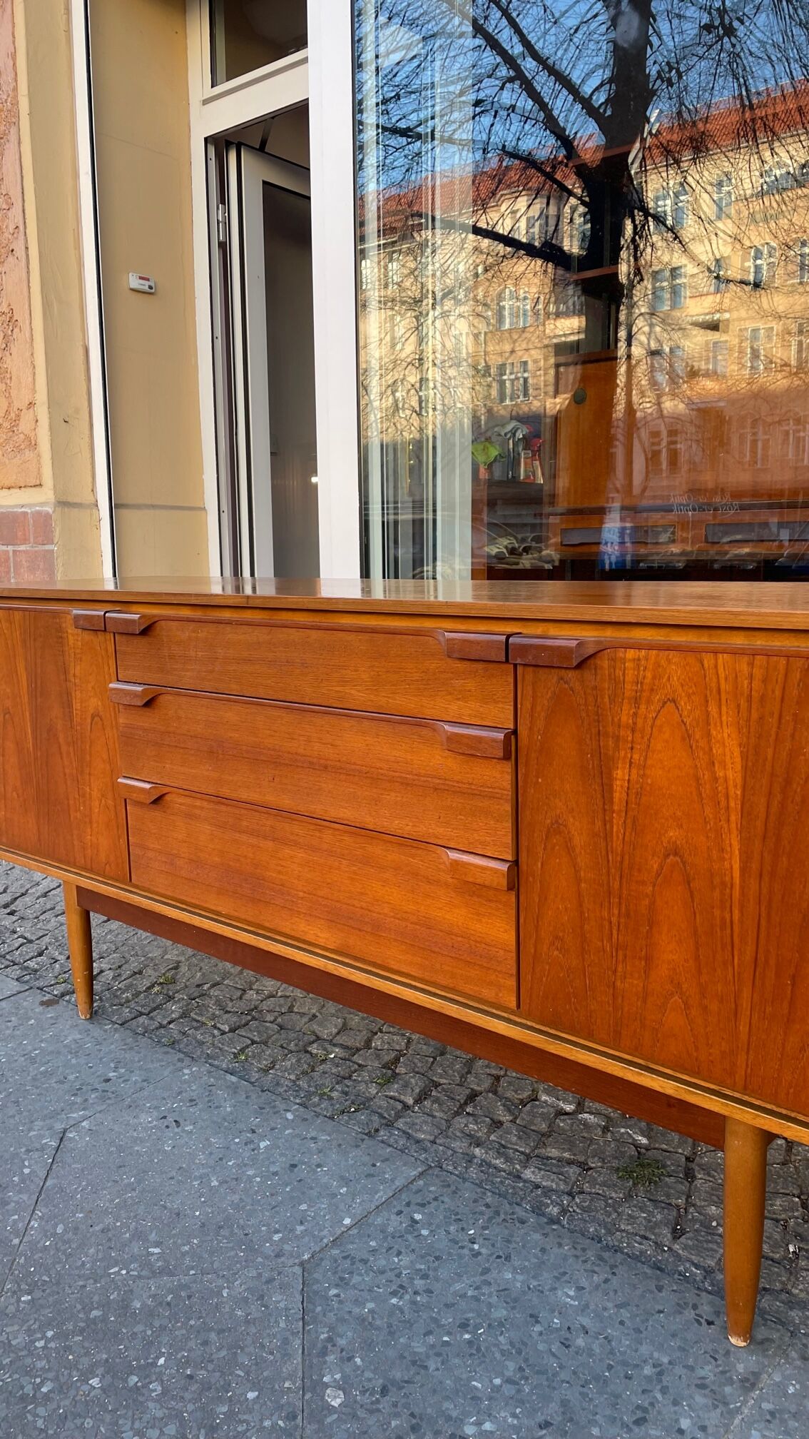 Teak sideboard from the 60s