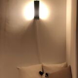Agua wall light