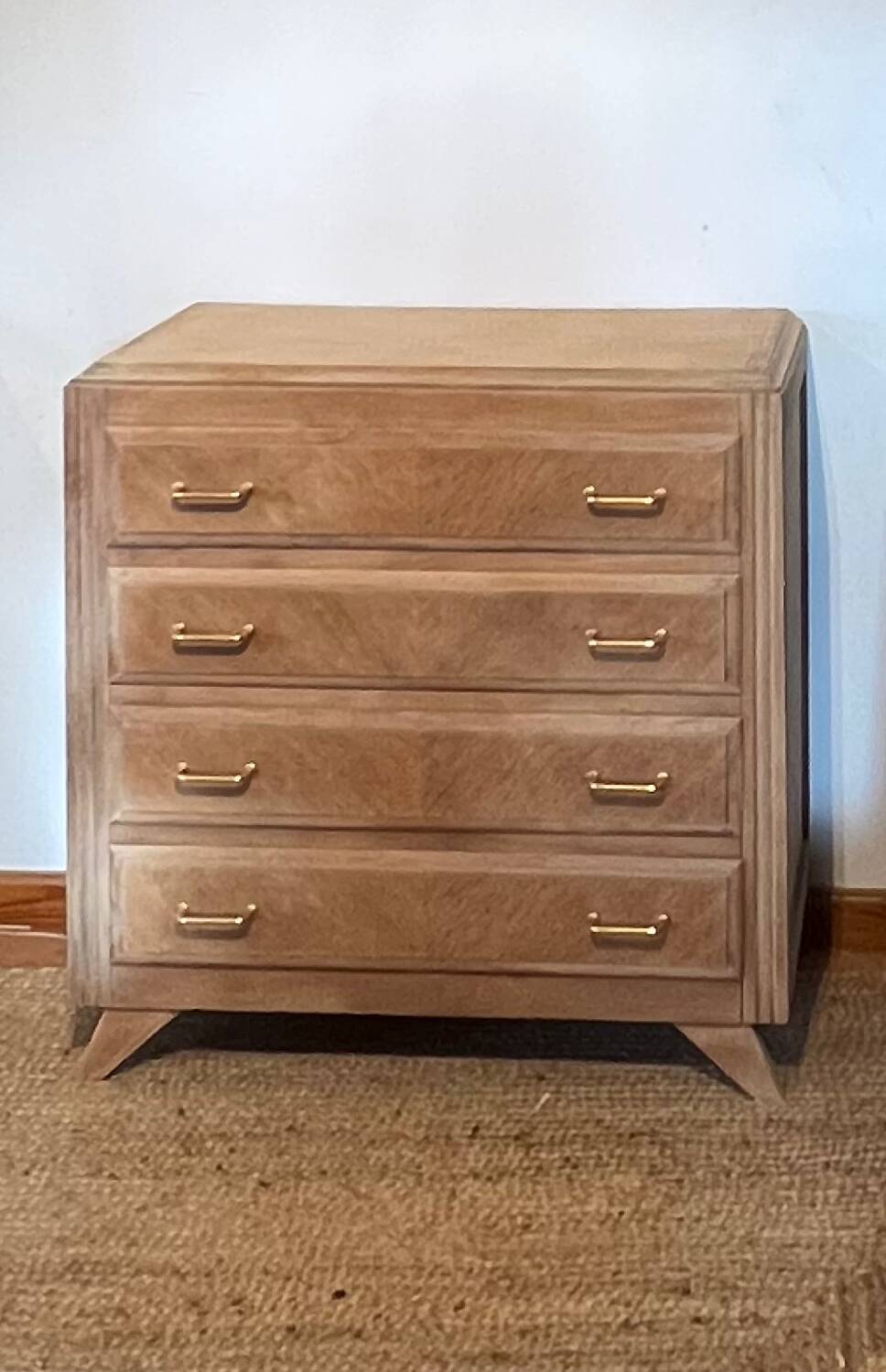 Vintage oak commode with tapered legs.