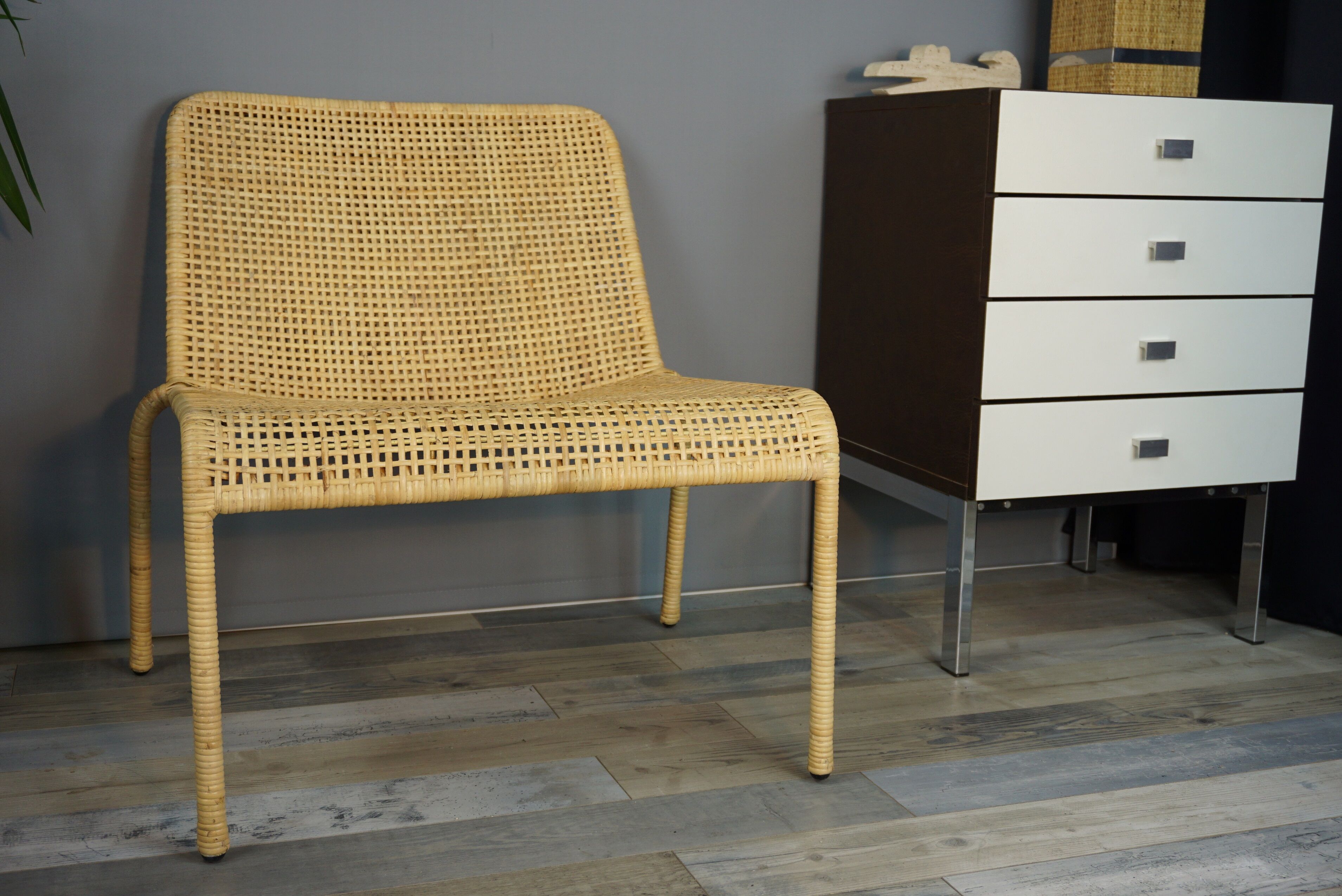 Rattan lounge warmer and matching ottoman sound