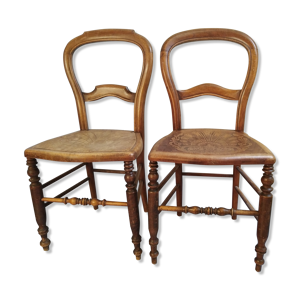Paire de chaises anciennes bois