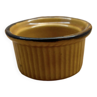 Brown ramekin