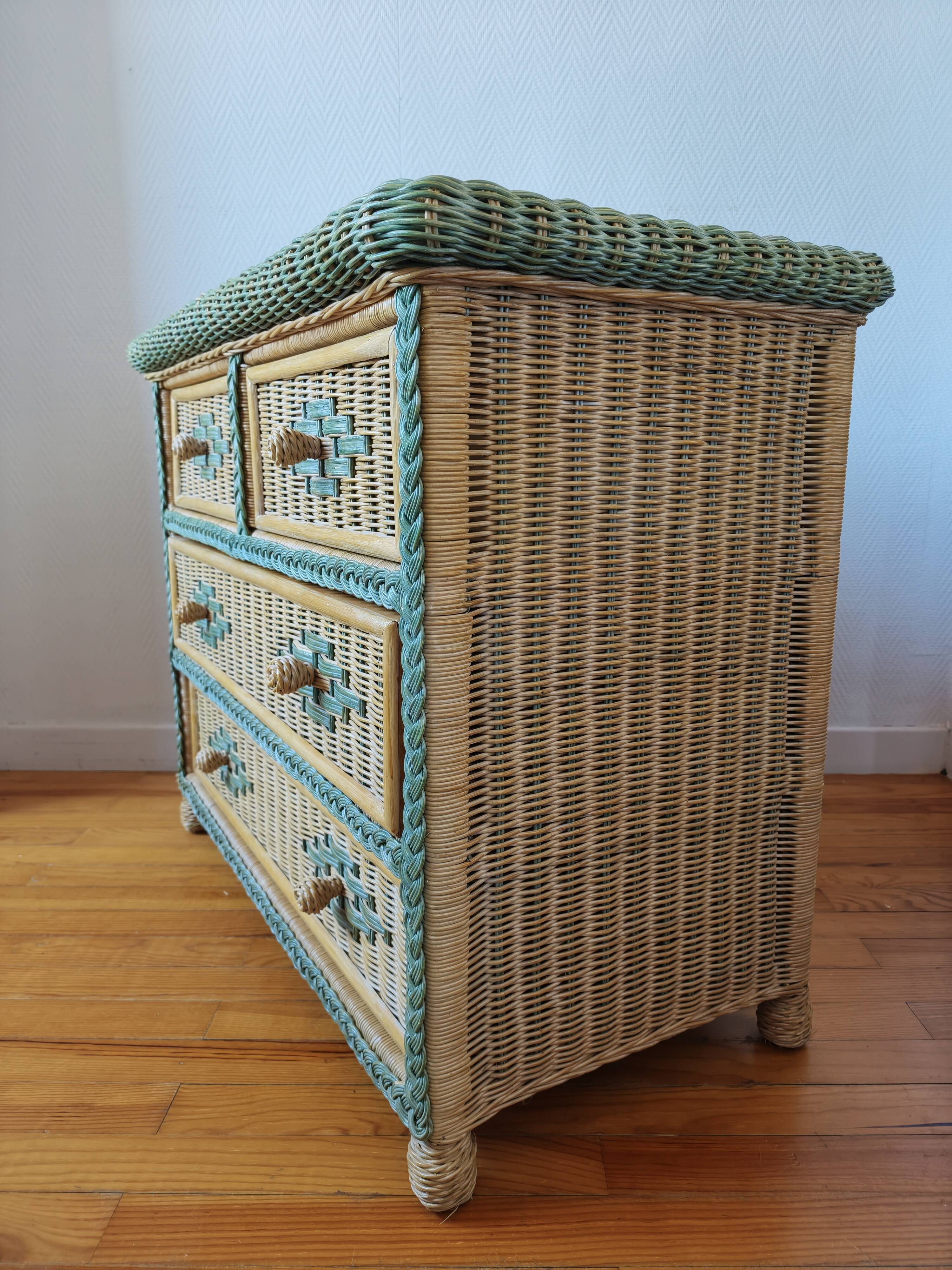 Rattan and wicker commode from the 70s – 80s