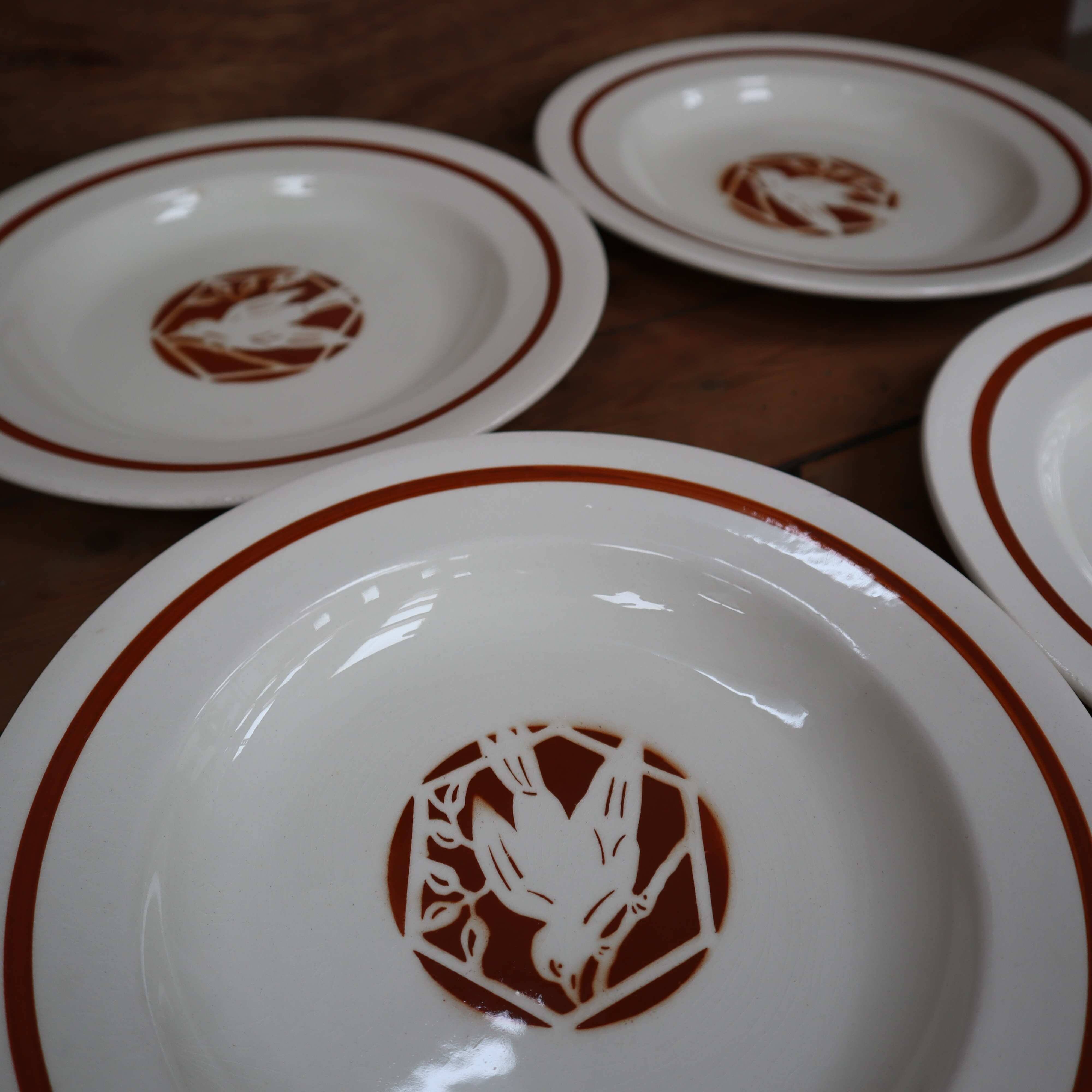 8 deep iron earth plates Salins "Colibri" France