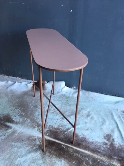 Old pink metal console