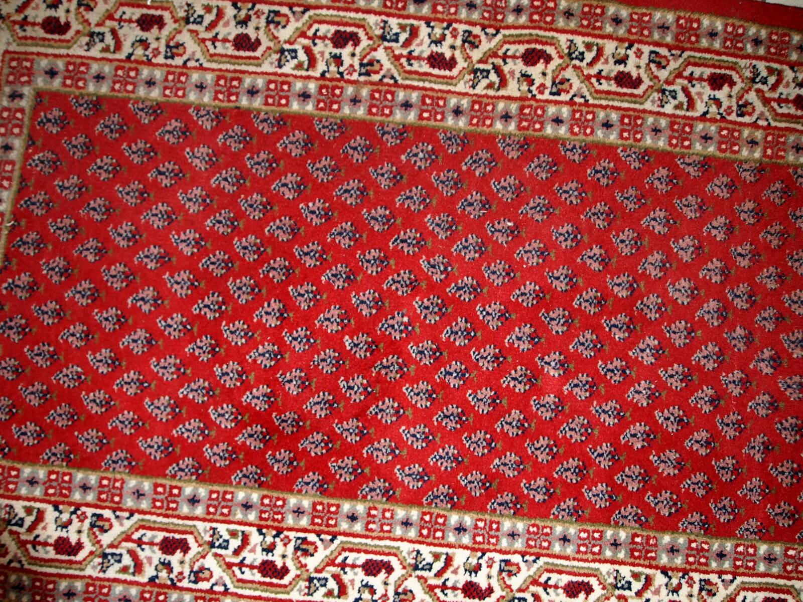 Tapis Vintage Indo-Seraband en Laine, Années 1970, Élégance Classique
