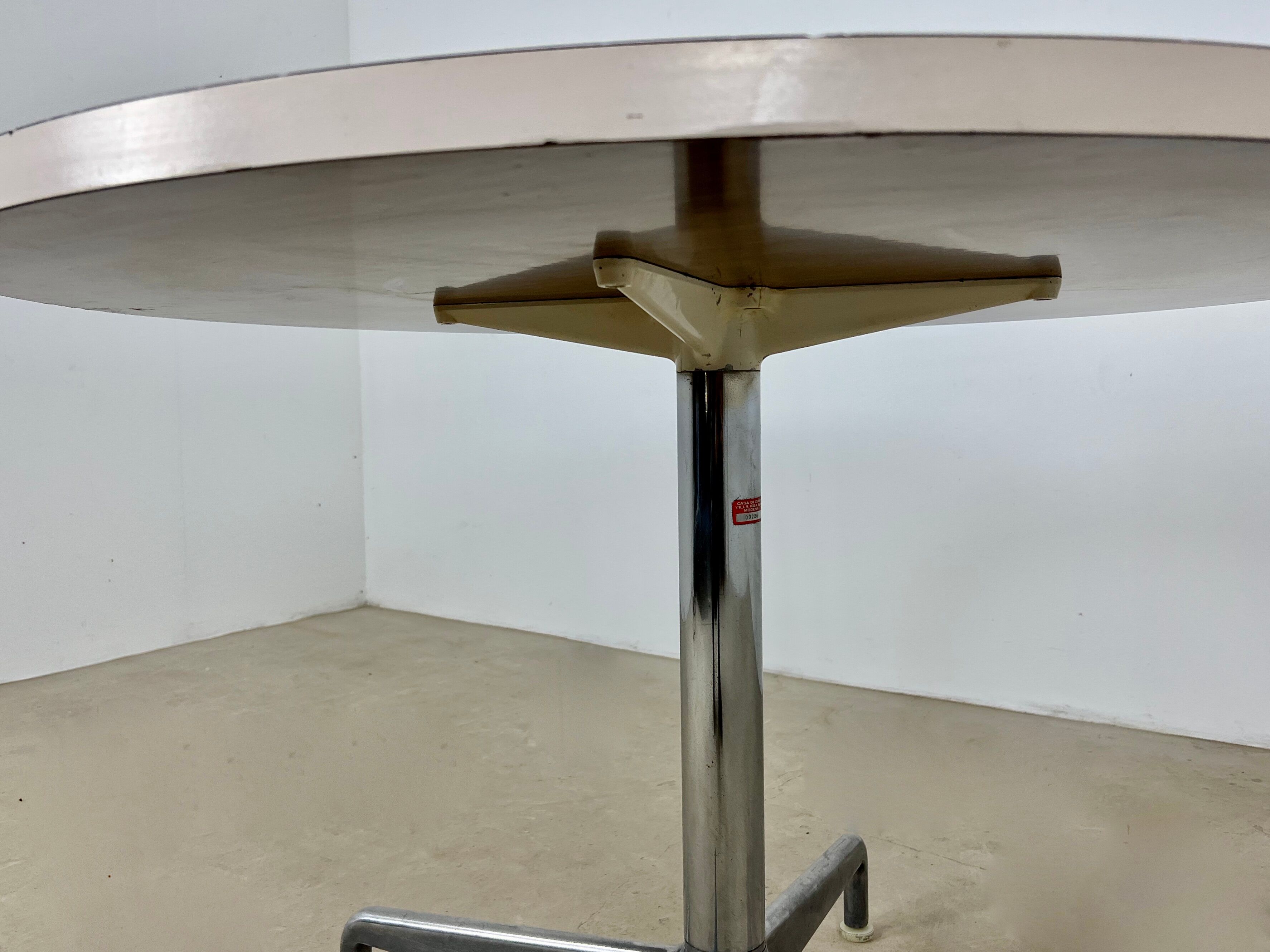 White dining table castelli, 1970s