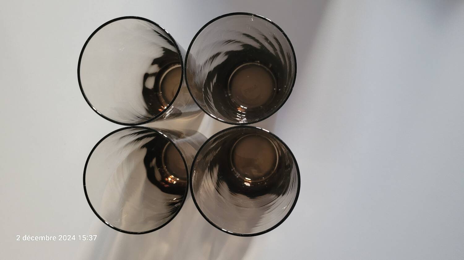 Service à orangeade en verre fumé