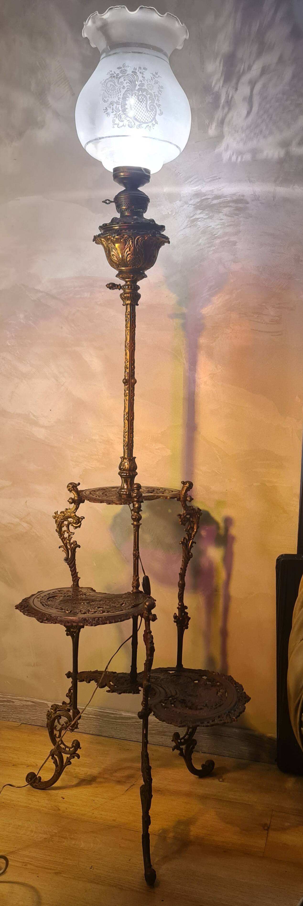 cast iron street lamp ornate side table with 3-tier support Hollywood