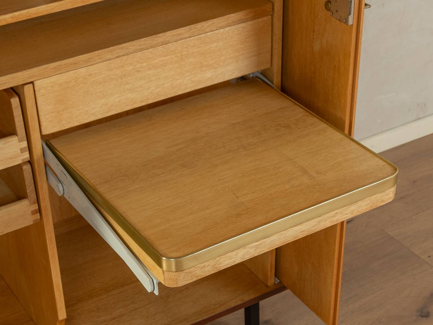 1960s Bureau in a Dresser
