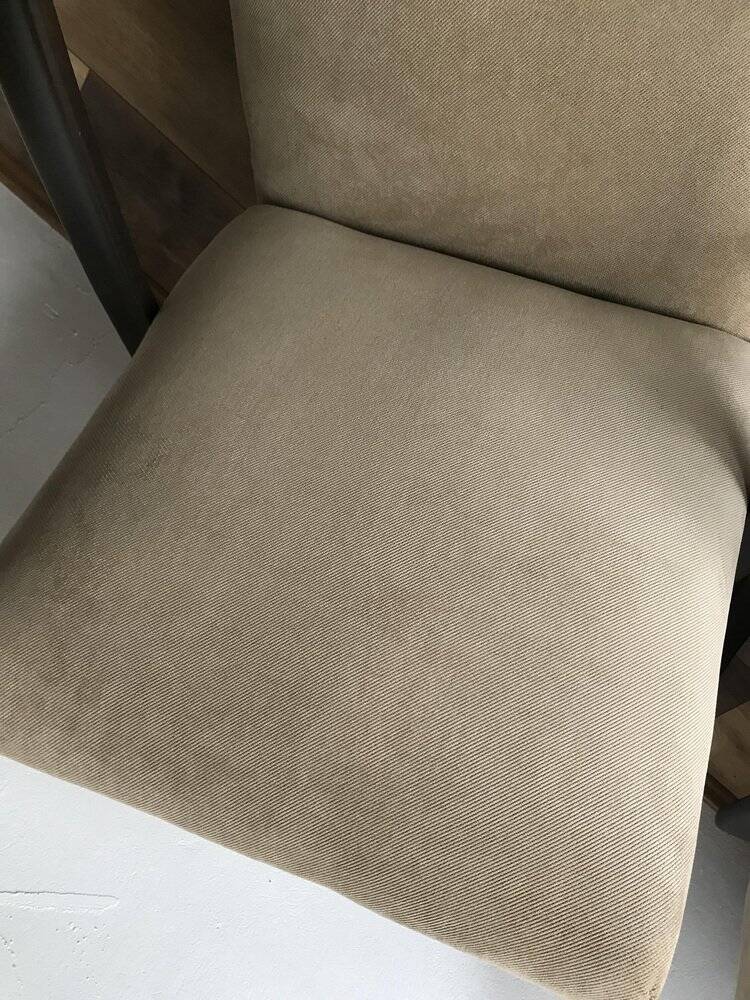 Paire de fauteuils H 269 marron en hêtre et tissu par Jindrich Halabala (années 1930)