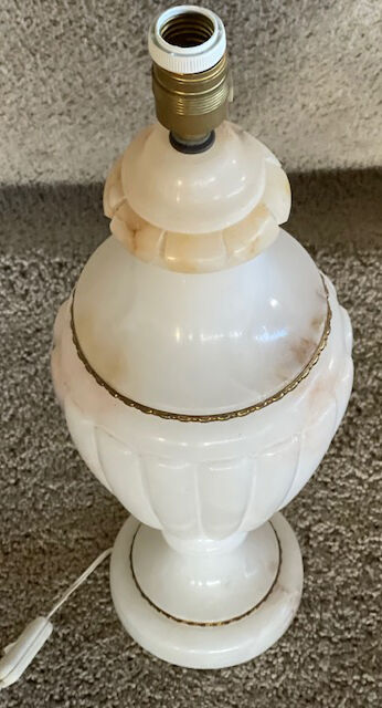 Alabaster lamp foot
