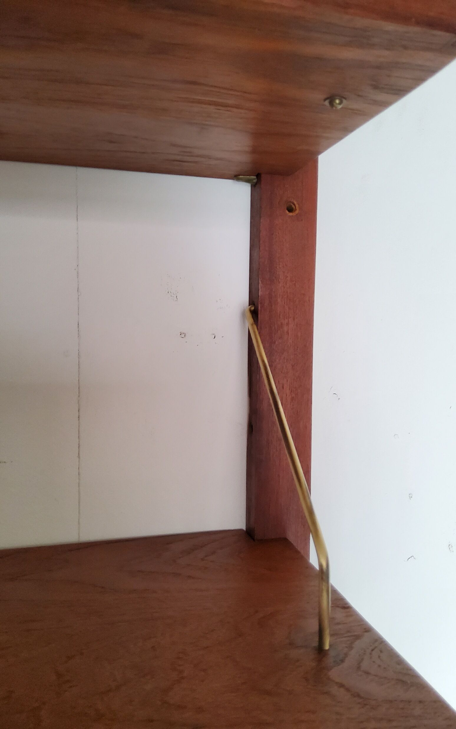 Scandinavian wall shelves